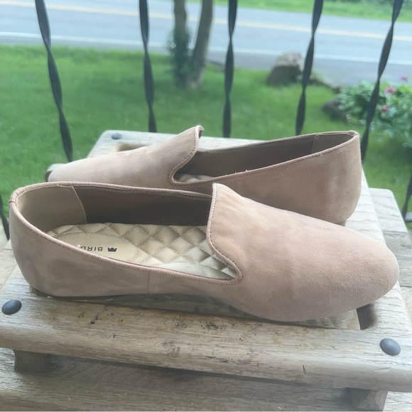 Birdies Shoes Womens 7.5 Tan Suede Leather Flats Quilted Lining Slip Resisitant - Picture 8 of 11